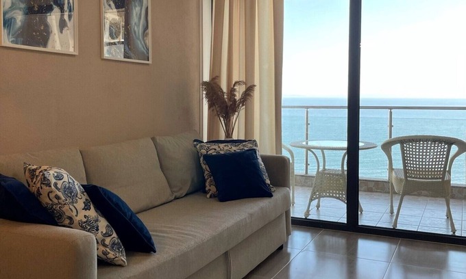 Sveti Vlas Apartment | Apartment with stunning sea views First Line and on the Marina