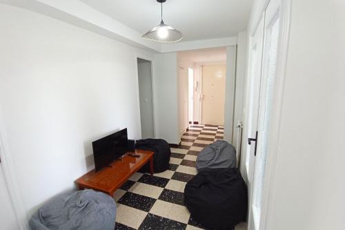 L'Arenas Apartment | Apartment with terrace near the sea