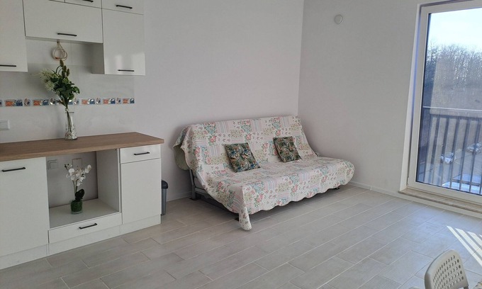 Zielonka Apartment | Apartment with WiFi, TV and parking in Zielonka near Warsaw