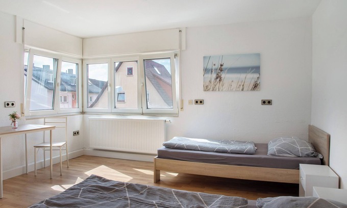Waiblingen Apartment | Apartment 'Wohnung 05' with Balcony and Wi-Fi