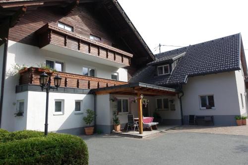 Kirchbach Apartment | Apartmenthaus Kestel Gasthof