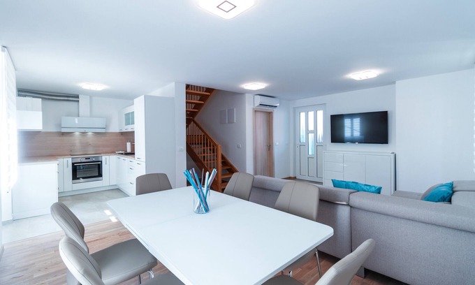 Izola Apartment | Apartments Amavi - Three Bedroom Apartment