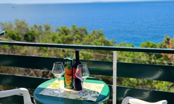 Milna Apartment | Apartments Ana i Ante Punta (95061-A8) - Milna - island Hvar