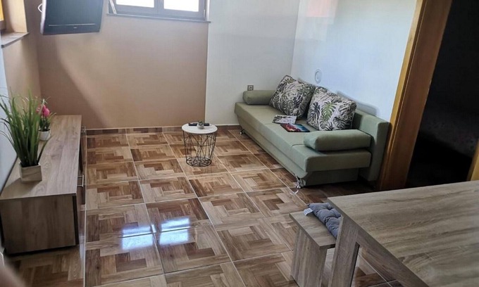 Ludbreg Apartment | Apartments Ana - One Bedroom Apartment with Terrace A