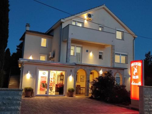 Susica Apartment | Apartments Antonella
