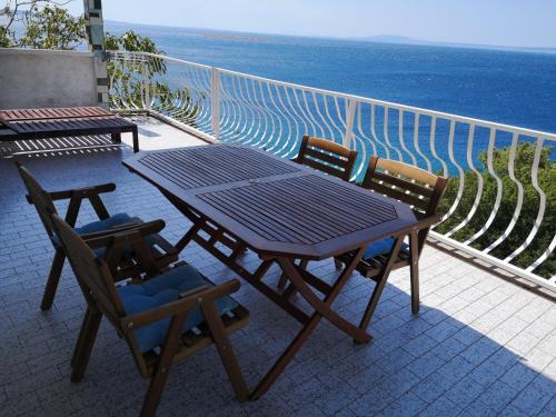 Stara Baska Apartment | Apartments Bassi