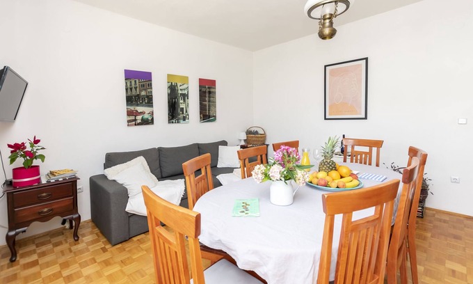 Duce Apartment | Apartments Diora (45861-A1) - Duce