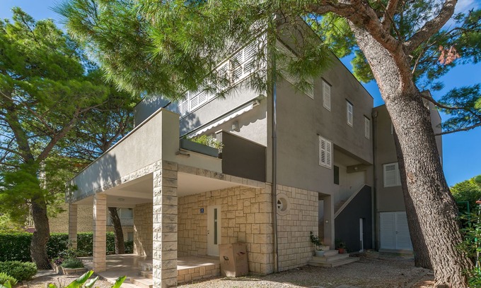 Baska Voda Apartment | Apartments Dubravka