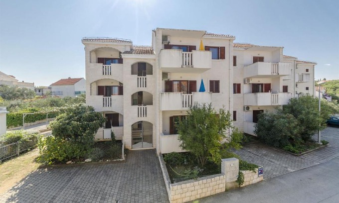 Supetar Apartment | Apartments Klara