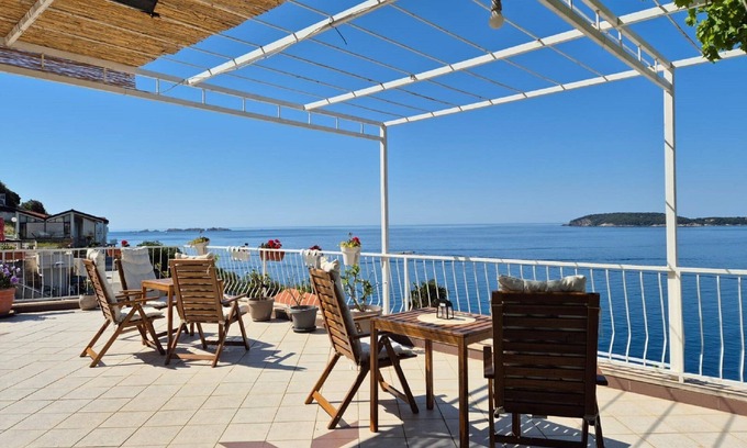 Stikovica Apartment | Apartments Matea