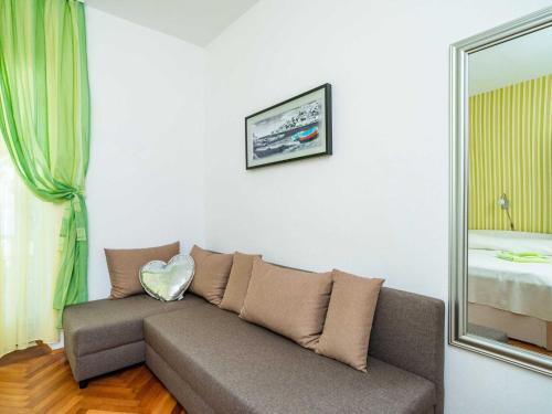 Lumbarda Apartment | Apartments Nikolina LU - Two-Bedroom Apartment with Terrace
