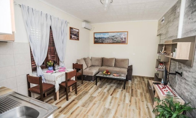 Ravno Apartment | Apartments Phoenix - One Bedroom Apartment with Terrace (1)