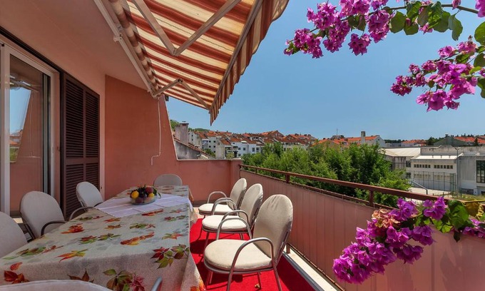 Istok Apartment | Apartments Roza