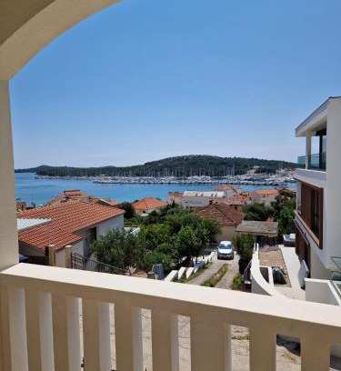 Rogoznica Apartment | Apartments Sandra