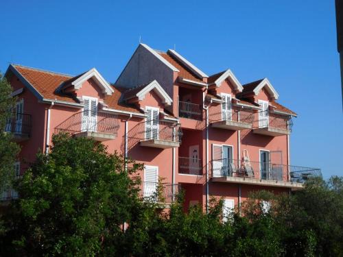 Radovici Apartment | Apartments Sunrise