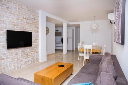 Bat Yam Apartment | Apartments4you Etsel