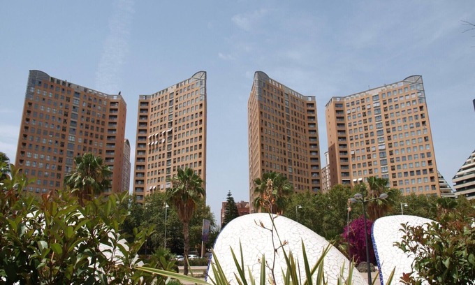Ciutat de les Arts i les Ciencies Apartment | ApartUP L'Umbracle Views