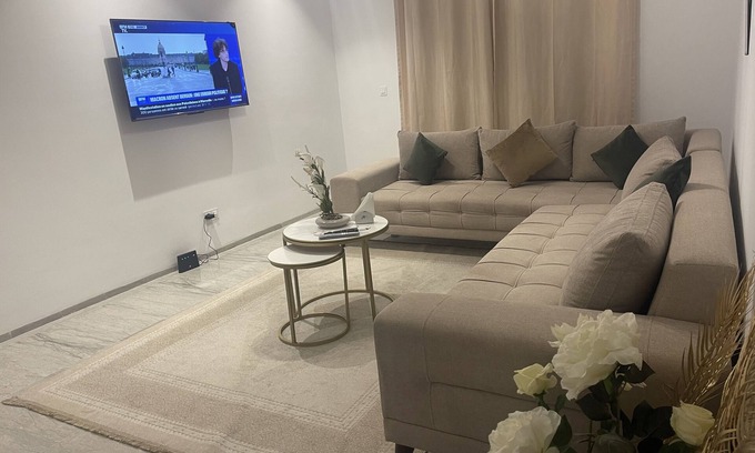 Tunis Apartment | Apparemment de Luxe Tunis a 10 mn de Airport et 5 mn de la Marsa et lac 2