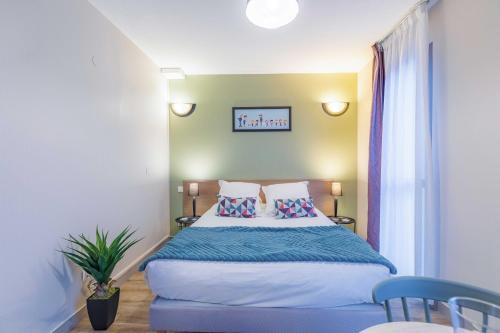 Angouleme Apartment | Appart'City Classic Angoulême Centre