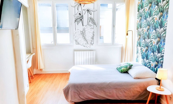 Quartier Vieux Marche-Cathedrale Apartment | Appart Rouen Centre Studio Explorateur