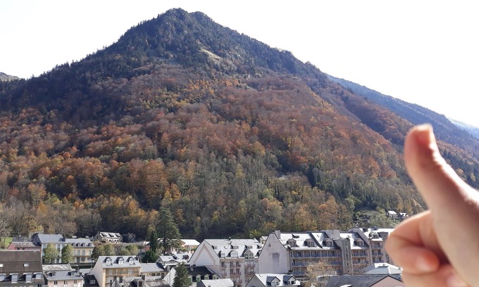 Cauterets Apartment | Appart.T3 Plein CENTRE, bright, 3*, 2 bedrooms, basement parking, mountain VIEW