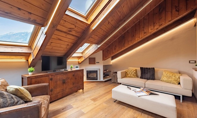 Dolonne Apartment | Appartamento 3 Camere Letto Courmayeur, Courmayeur, Italy