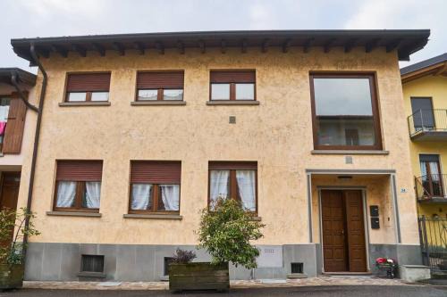 Solto Collina Apartment | Appartamento Clivo