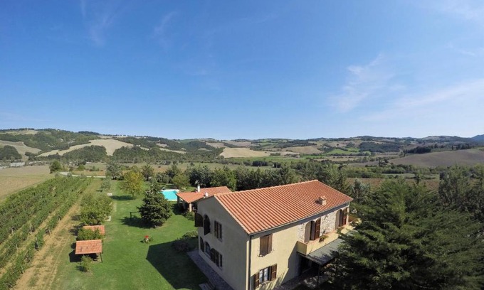 Pomarance House | Appartamento Girasole - Agriturismo le Selvole
