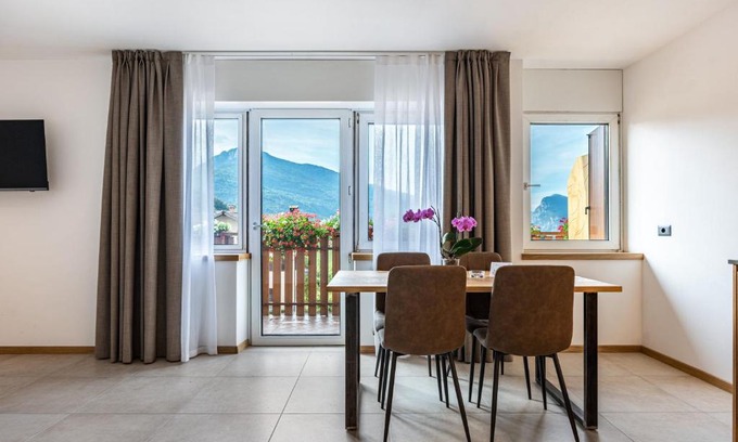 San Lorenzo in Banale Apartment | Appartamento Cima Brenta