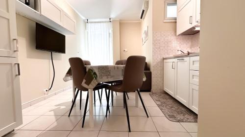 Marebello Apartment | Appartamento Mantova 135 - Affitti Brevi Italia