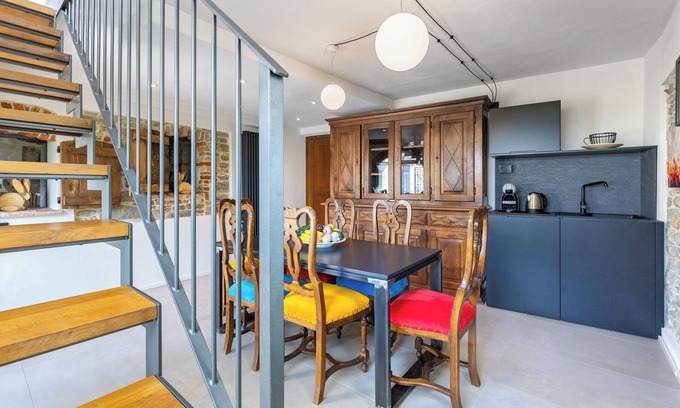 Dogliani Apartment | Appartamento Monet - One Bedroom Apartment, Sleeps 2