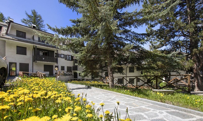 Sauze d'Oulx Apartment | Appartamento Pian dei Larici, Sauze d'Oulx, Italy