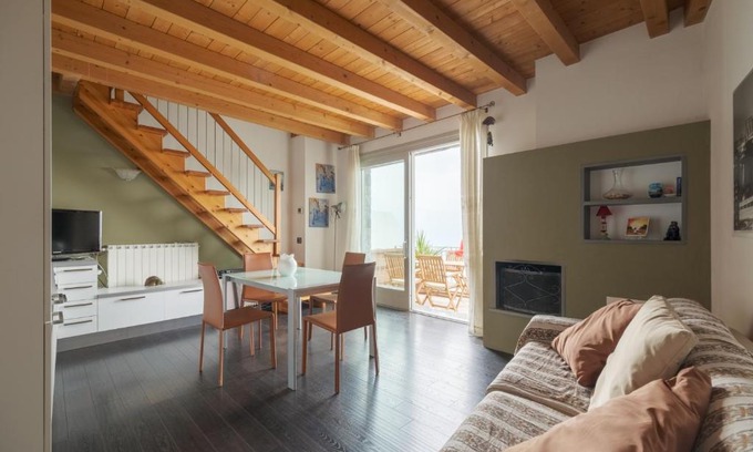 Parzanica Apartment | Appartamento Vittoria