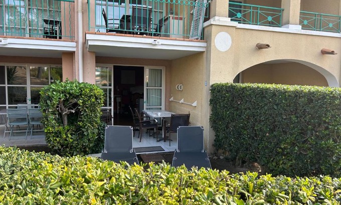 Cap Esterel Apartment | Appartement 2 pièces climatisé en rez-de-jardin Cap Esterel Agay