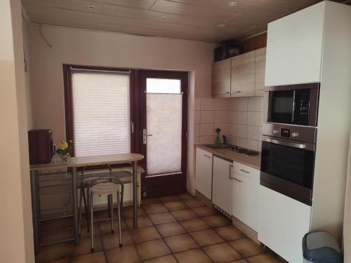 Winkel Apartment | Appartement am Waldesrand