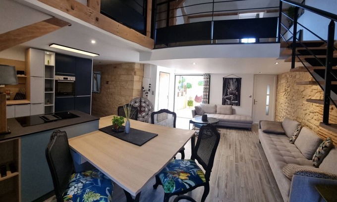 Sarlat-la-Caneda Apartment | Appartement avec terrasse & parking Sarlat Centre
