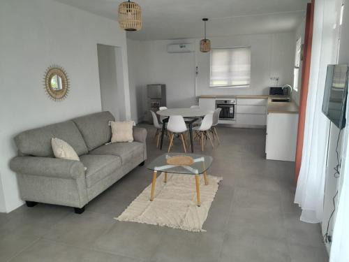 Riviere des Anguilles Apartment | Appartement avec terasse