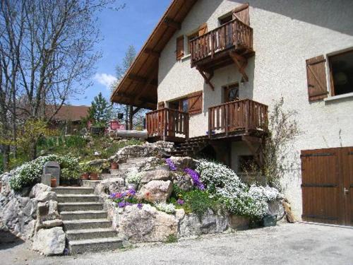 Gresse-en-Vercors Apartment | Appartement chaleureux à Gresse-en-Vercors 43 m² vue montagne