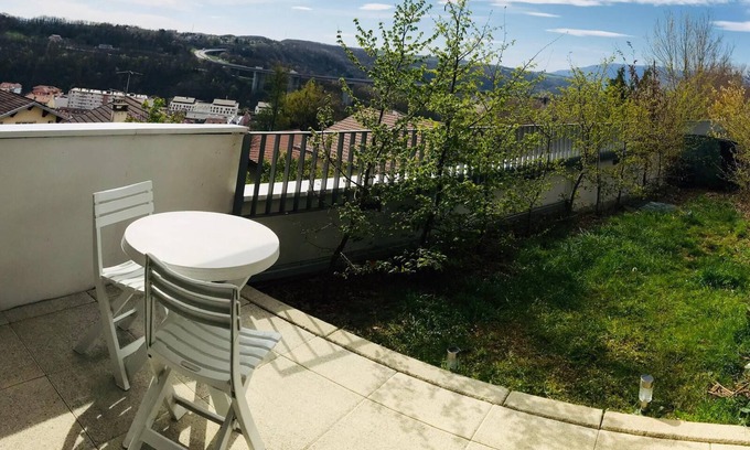 Bellegarde-sur-Valserine Apartment | Appartement de 80m2 à 30min de Genève