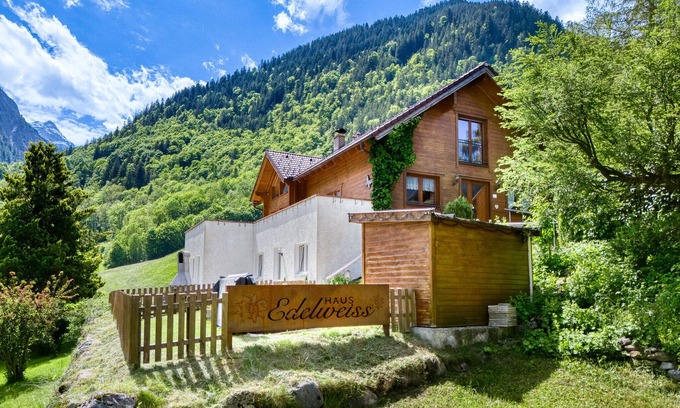 Brand Apartment | Appartement Enzian in Brandnertal