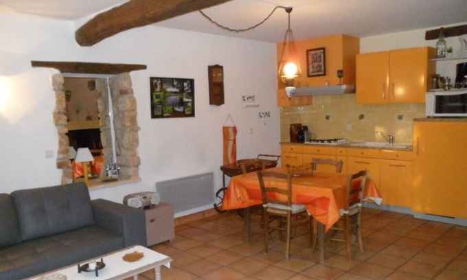 Cornillon House | Appartement La Perche 4 Personnes au Calme en Bord de Rivière