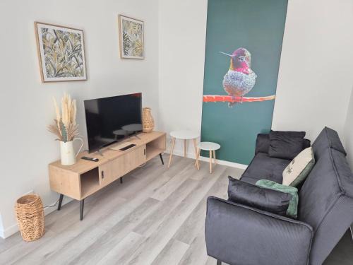 Cholet Apartment | Appartement "Le Colibri" centre Cholet 5pers