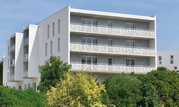 Jonzac Condo | Appartement Neuf et équipé, près des Antilles