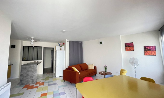 Bessan Apartment | Appartement Pop-art Proche des Plages du cap Dagde