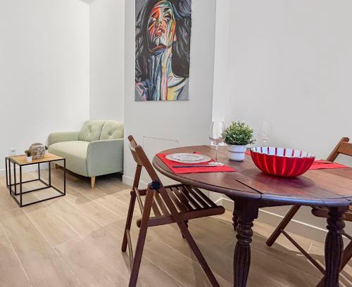 Pantin Apartment | Appartement rénové, proche métro et canal