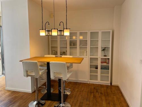 Bort-les-Orgues Apartment | Appartement Suzon en coeur de ville 2 personnes