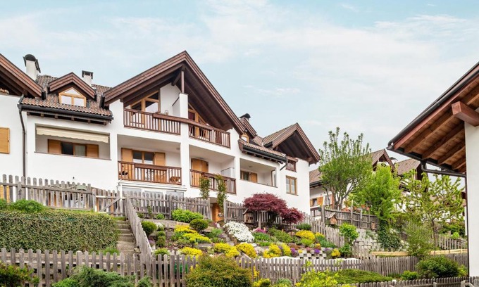 Lajen Apartment | Appartment Bergweg