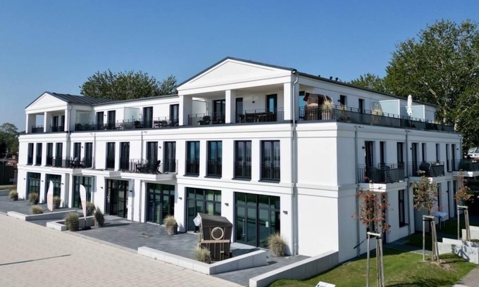 Grossenbrode Apartment | Appartmenthaus "Südstrand 44", Wohnung 18 "Die Panoramaecke"