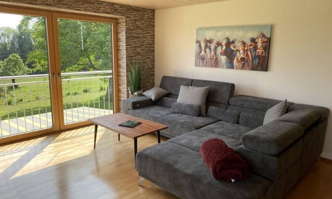 Argenbuhl Apartment | Appealing apartment near lake