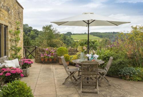 Snowshill Village House | Apple Cottage